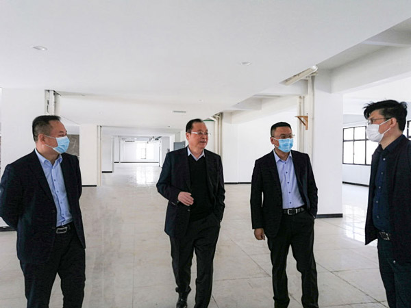 澳门黄金城app官方版下载集团董事长王志中赴浙江调研：行业“危”“机”并存   ，两手都要抓   ，两手都要硬！