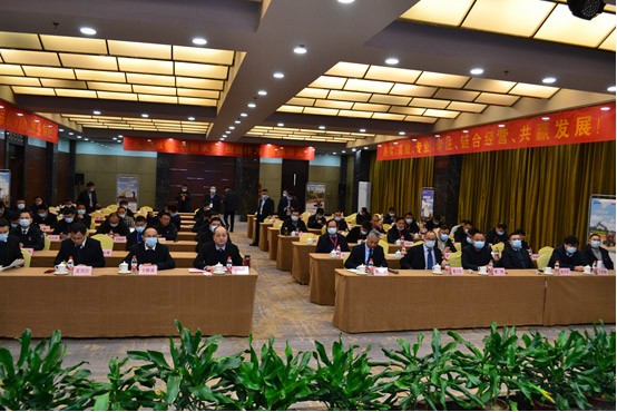 2022年澳门黄金城app官方版下载建机市场启动会暨新品上市观摩活动盛世绽放