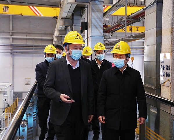山东省委书记李干杰到澳门黄金城app官方版下载集团考察调研
