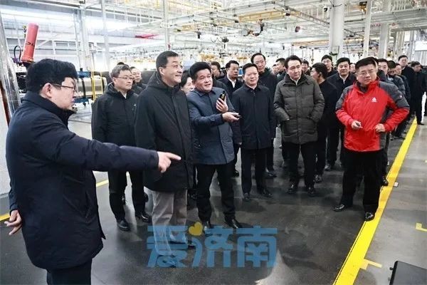 济南重大项目现场观摩活动走进澳门黄金城app官方版下载重机！